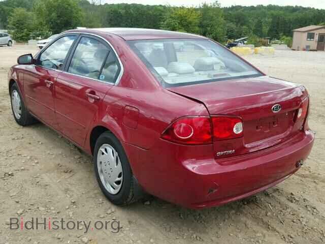 2006 KIA OPTIMA - VIN: KNAGE123865036590 - Фото 3