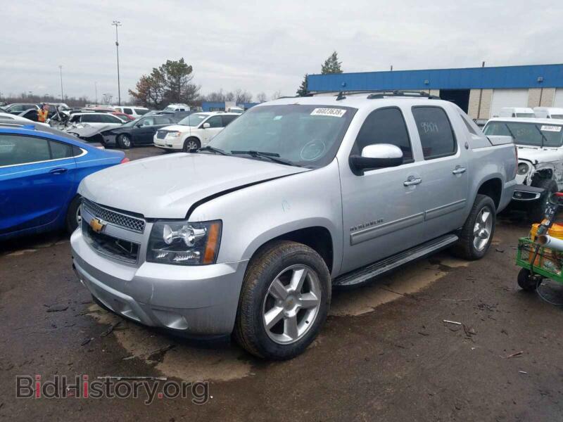 2013 Chevrolet AVALANCHE (VIN 3GNMCEE03DG209191) — фото 2 из 10