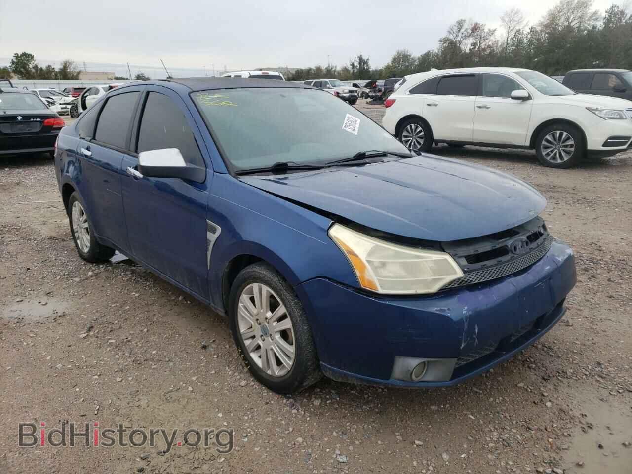 Photo 1FAHP35N98W187421 - FORD FOCUS 2008