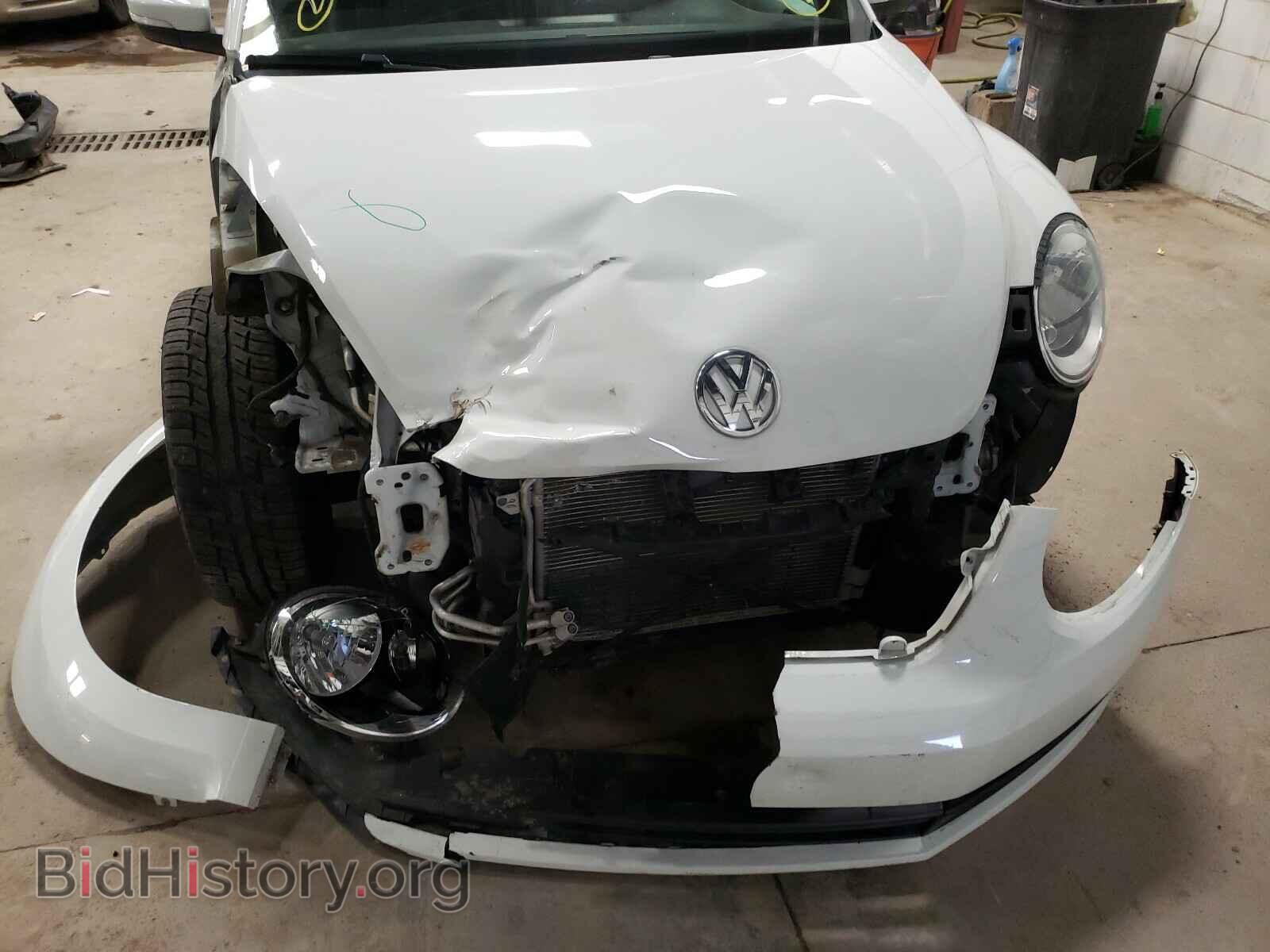 2016 VOLKSWAGEN BEETLE - VIN: 3VW517AT1GM802470 - Фото 9