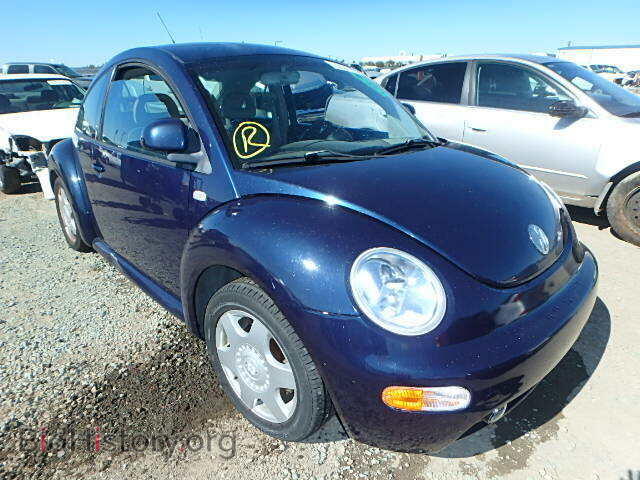 Photo 3VWCC21C2XM454988 - VOLKSWAGEN BEETLE 1999
