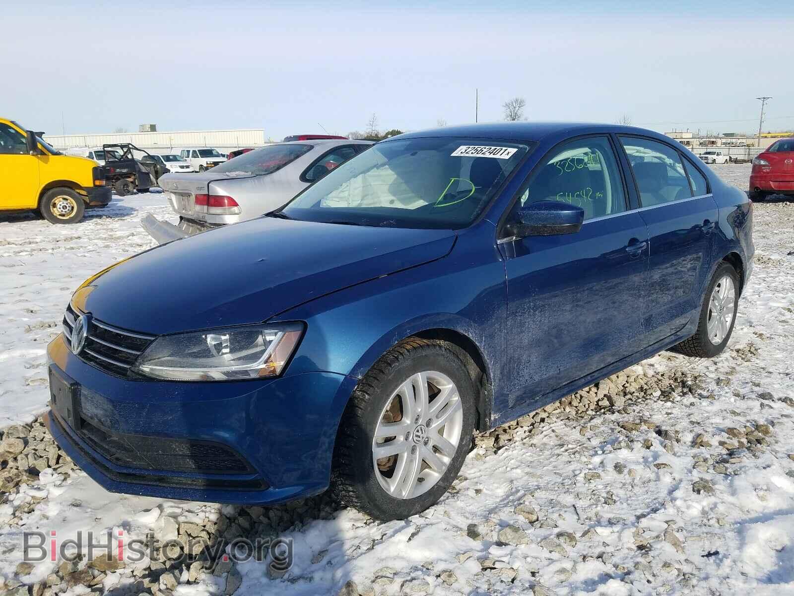 2017 VOLKSWAGEN JETTA - VIN: 3VW2B7AJ0HM207724 - Фото 2