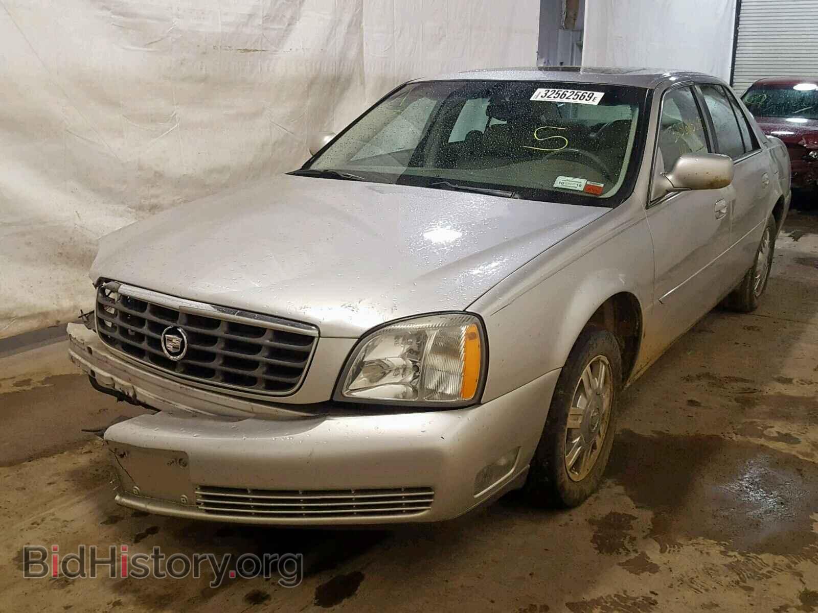 2004 CADILLAC DEVILLE - VIN: 1G6KD54Y04U176624 - Photo 2