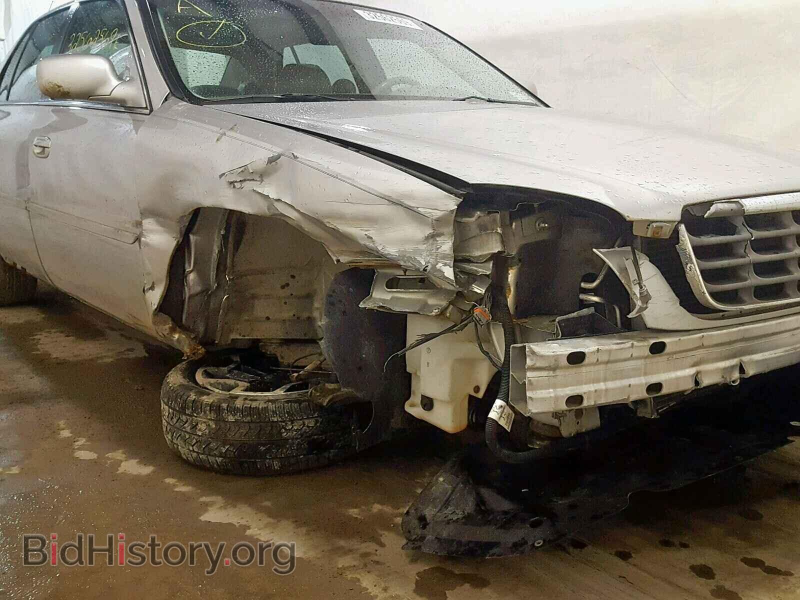 2004 CADILLAC DEVILLE - VIN: 1G6KD54Y04U176624 - Photo 9