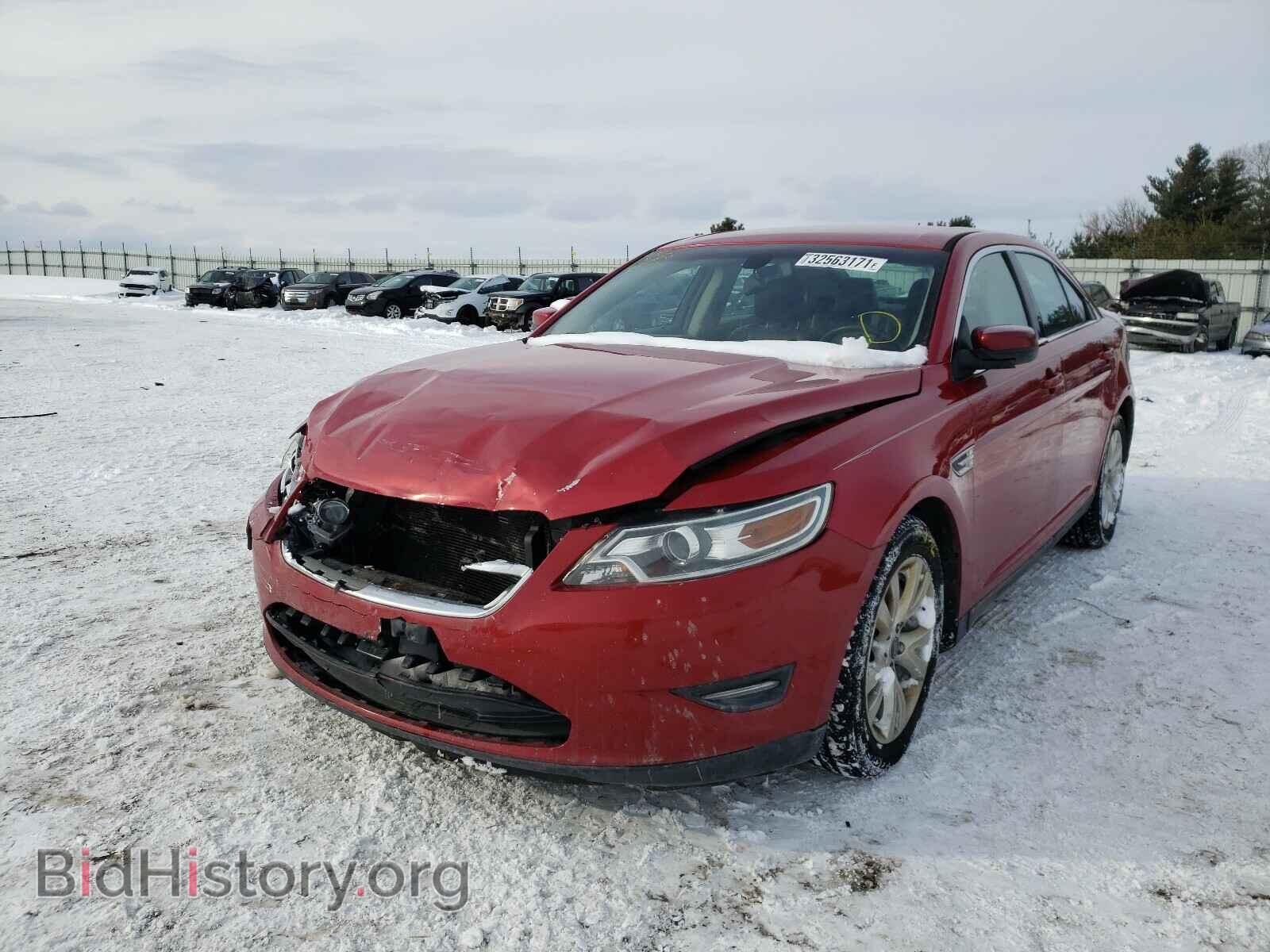 2011 FORD TAURUS - VIN: 1FAHP2EW2BG102214 - Фото 2