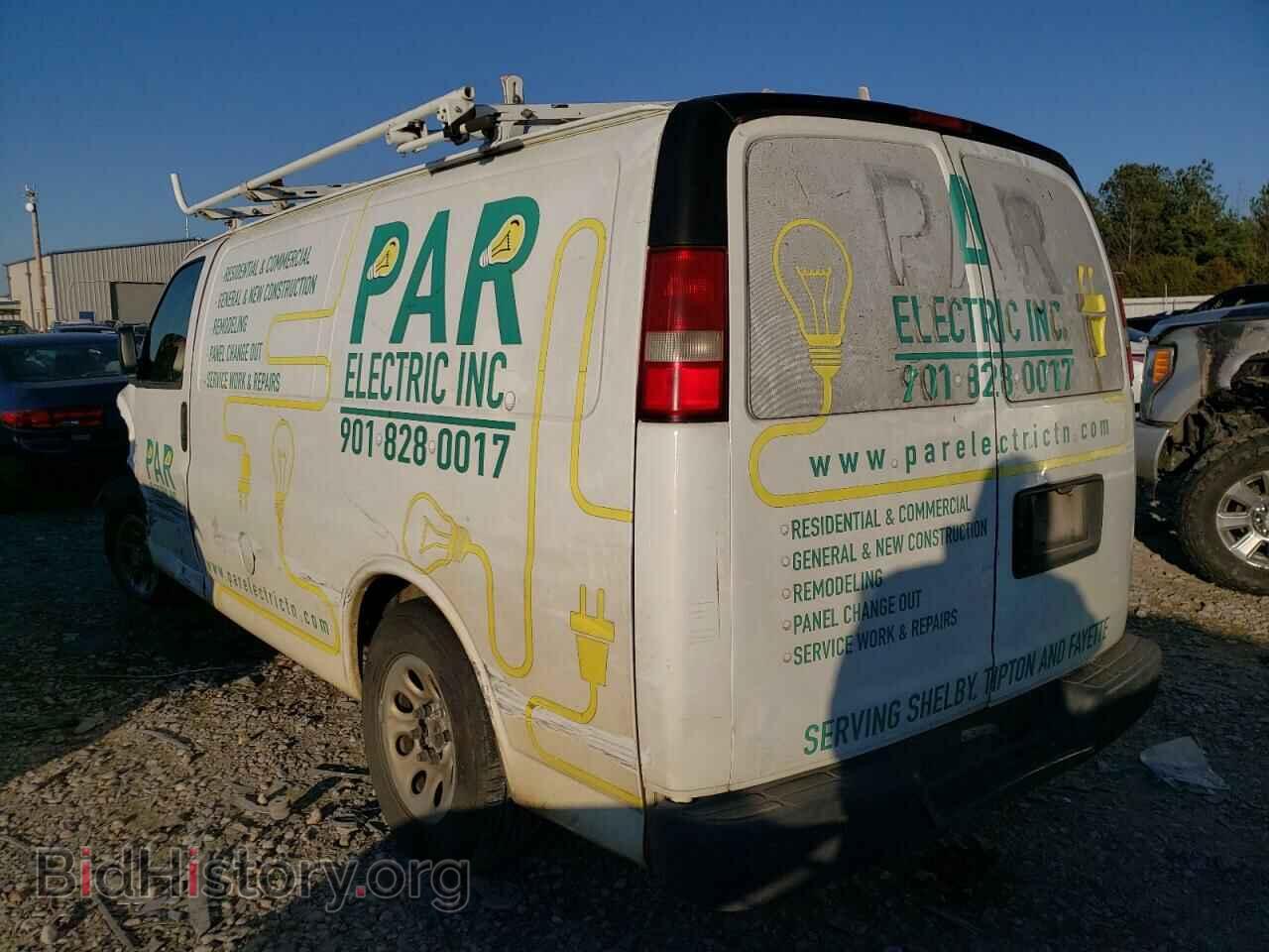 2011 CHEVROLET EXPRESS - VIN: 1GCSGAFX9B1138762 - Фото 3