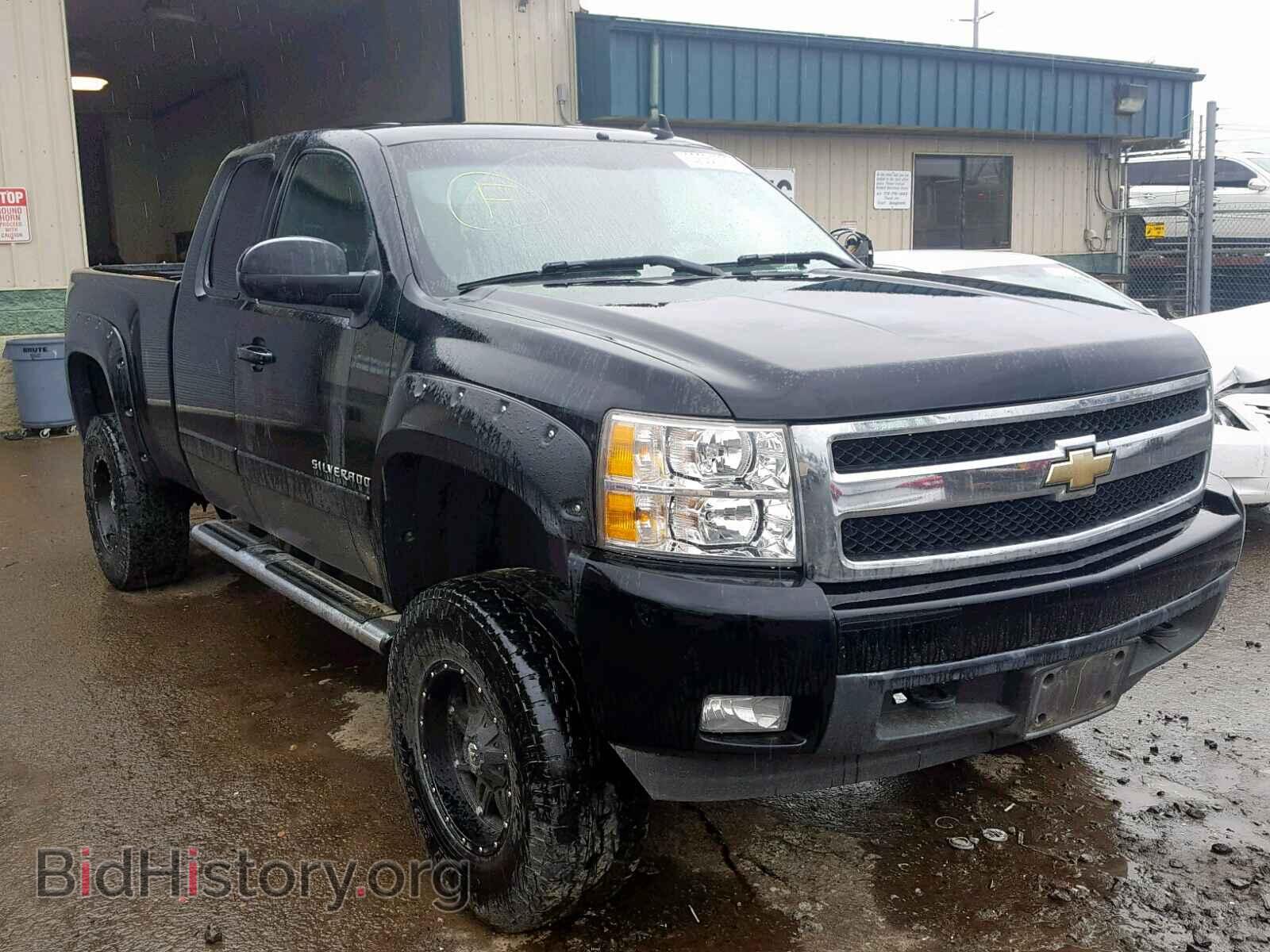 Фотография 1GCEK19018Z215676 - CHEVROLET SILVERADO 2008