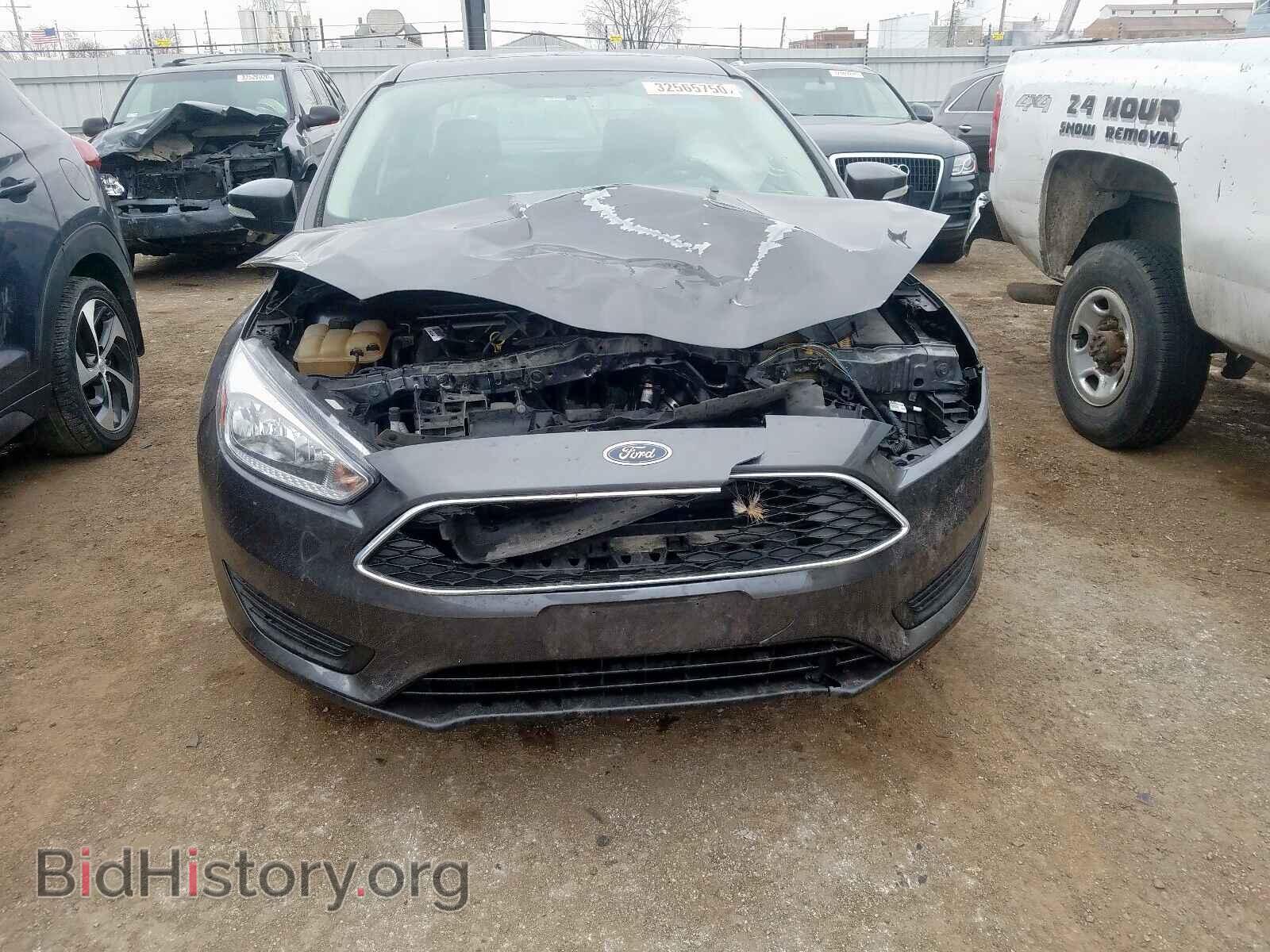 2016 FORD FOCUS - VIN: 1FADP3F26GL324138 - Photo 9
