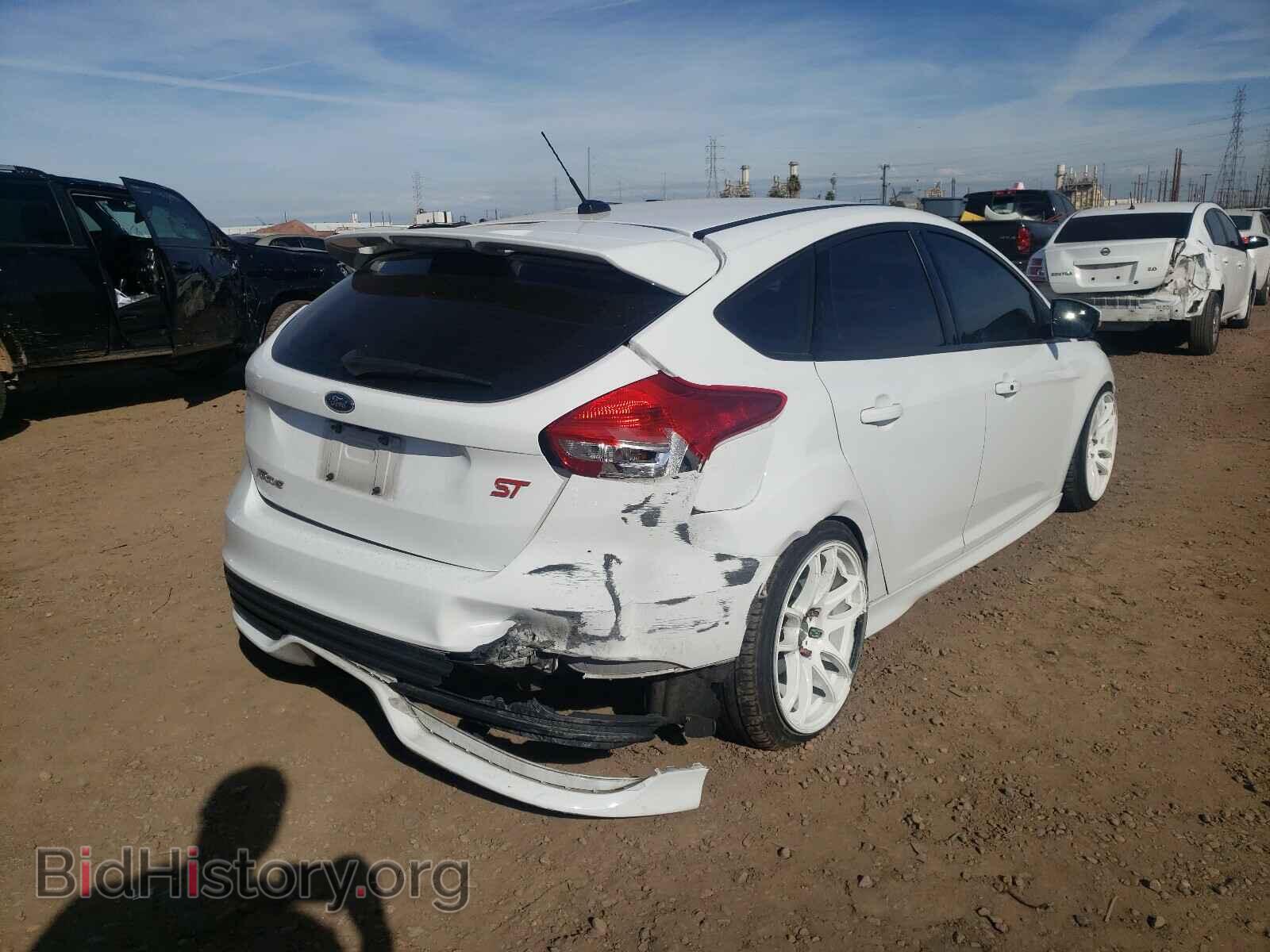 2017 FORD FOCUS - VIN: 1FADP3L9XHL236017 - Photo 4