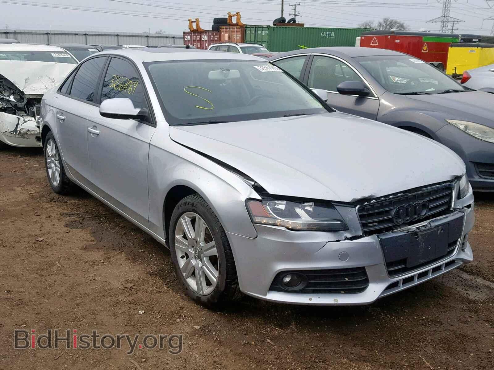 Photo WAUBFAFLXBN031838 - AUDI A4 2011