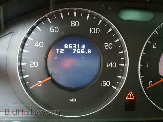 2011 VOLVO XC60 - VIN: YV4952DL3B2158992 - Фото 8