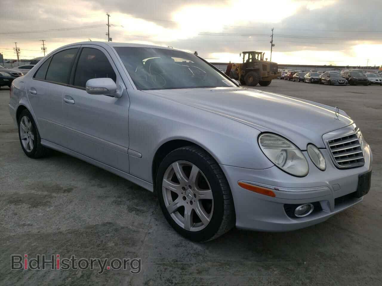 Photo WDBUF56X87B094613 - MERCEDES-BENZ E-CLASS 2007