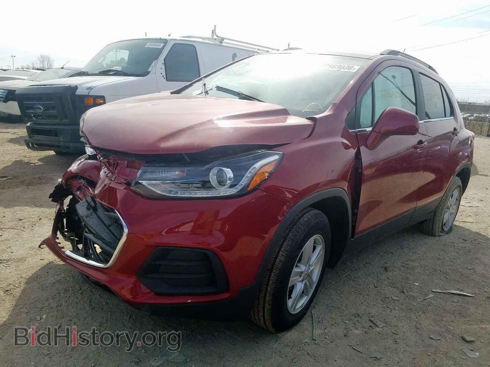2020 CHEVROLET TRAX - VIN: 3GNCJPSB9LL212640 - Фото 2