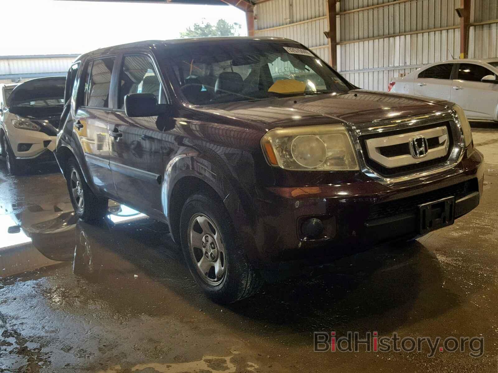 Photo 5FNYF3H27BB020162 - HONDA PILOT LX 2011