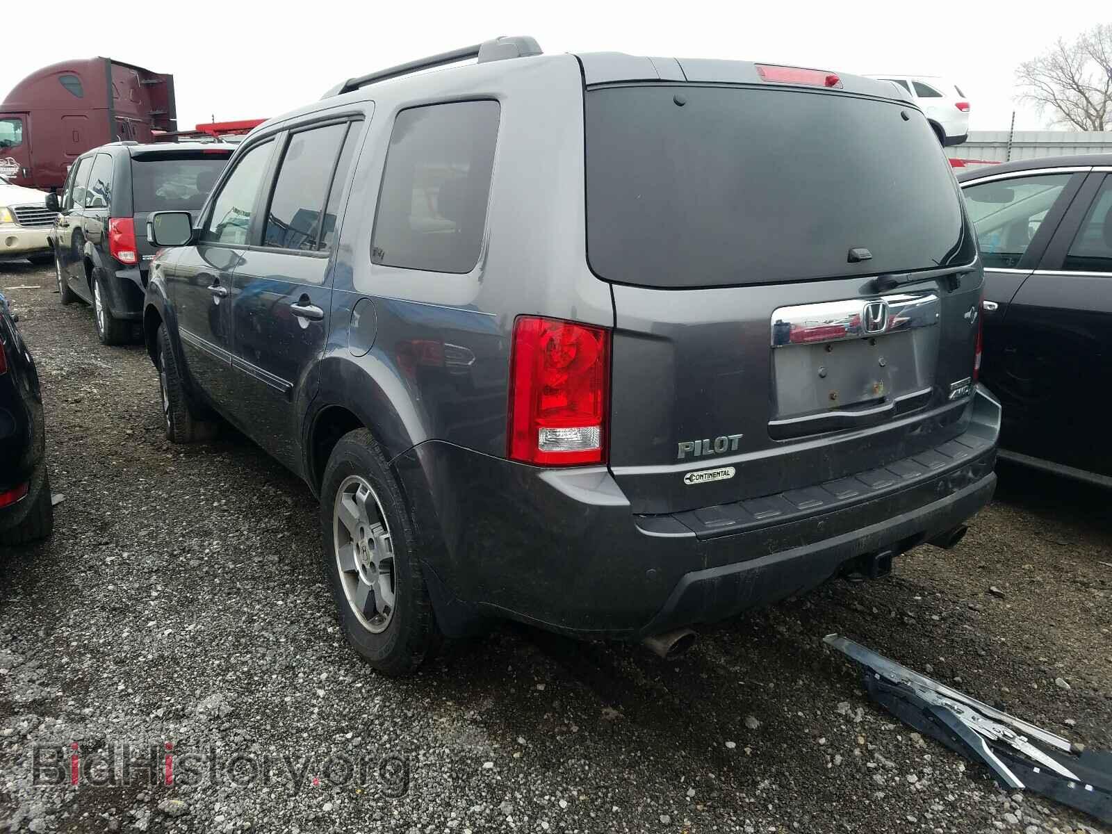 2011 HONDA PILOT - VIN: 5FNYF4H94BB013754 - Фото 3