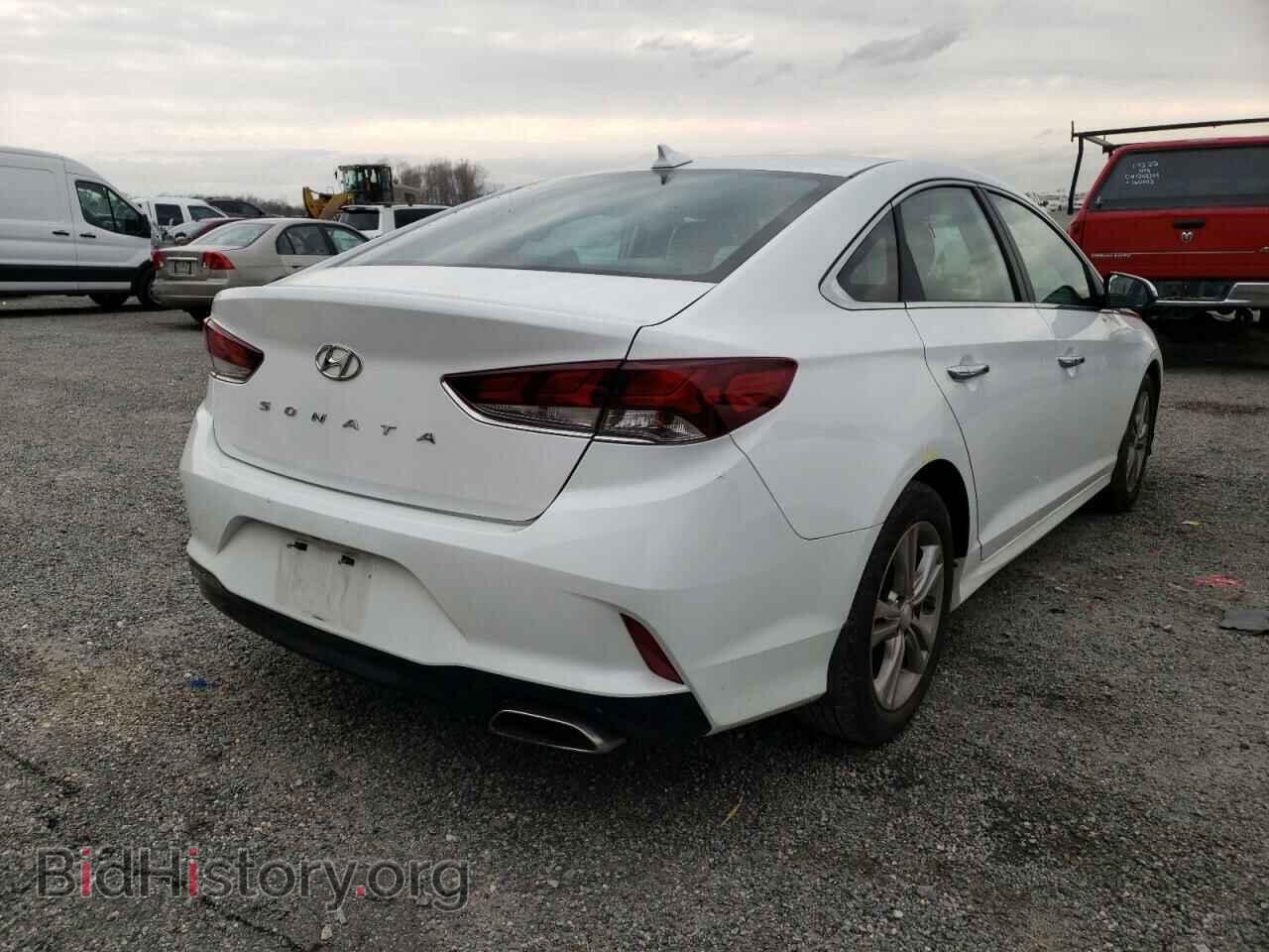 2019 HYUNDAI SONATA - VIN: 5NPE34AF2KH735527 - Фото 4