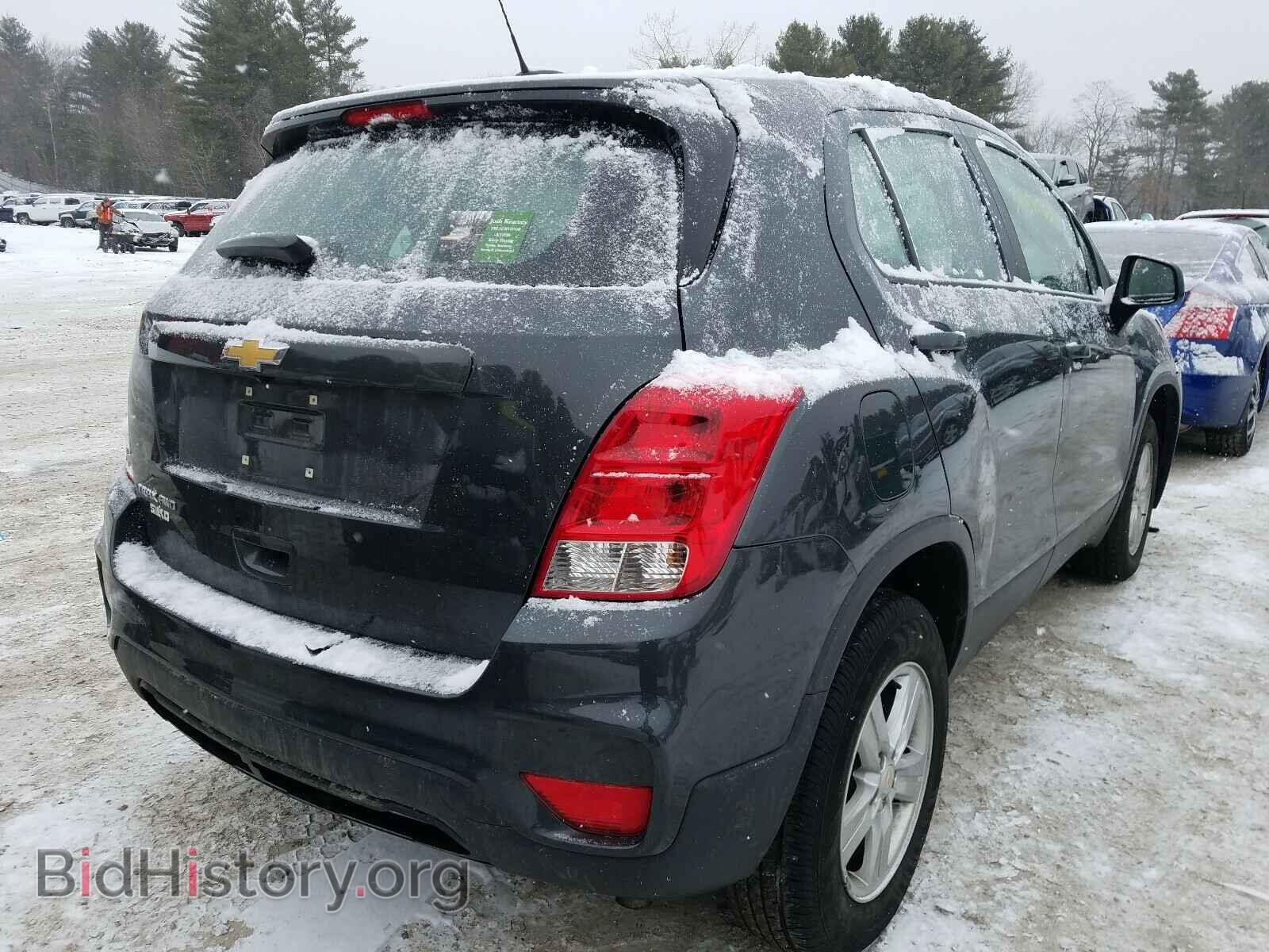 2019 CHEVROLET TRAX - VIN: 3GNCJNSB8KL179617 - Фото 4