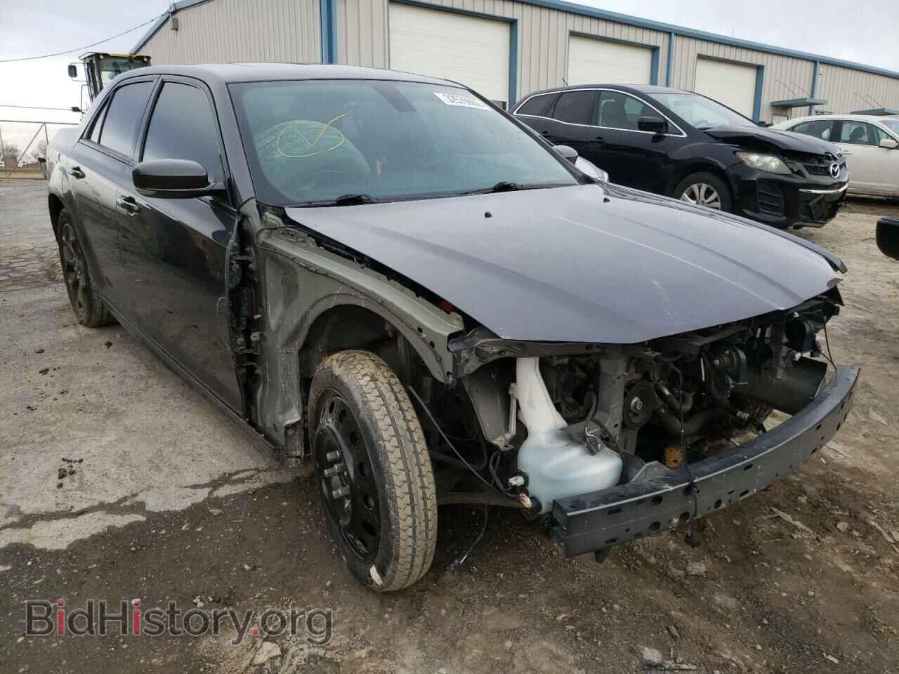 Фотография 2C3CCAGG8GH321159 - CHRYSLER 300 2016