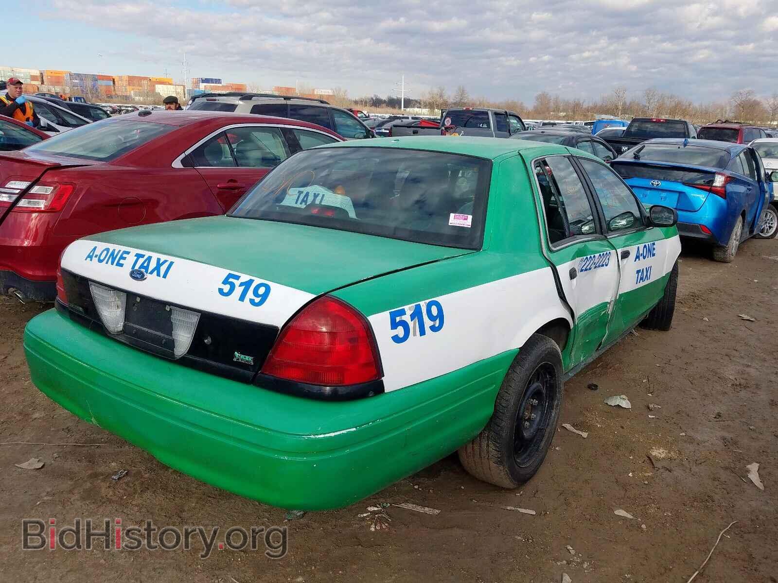 2011 FORD CROWN VIC - VIN: 2FABP7BV5BX122613 - Фото 4