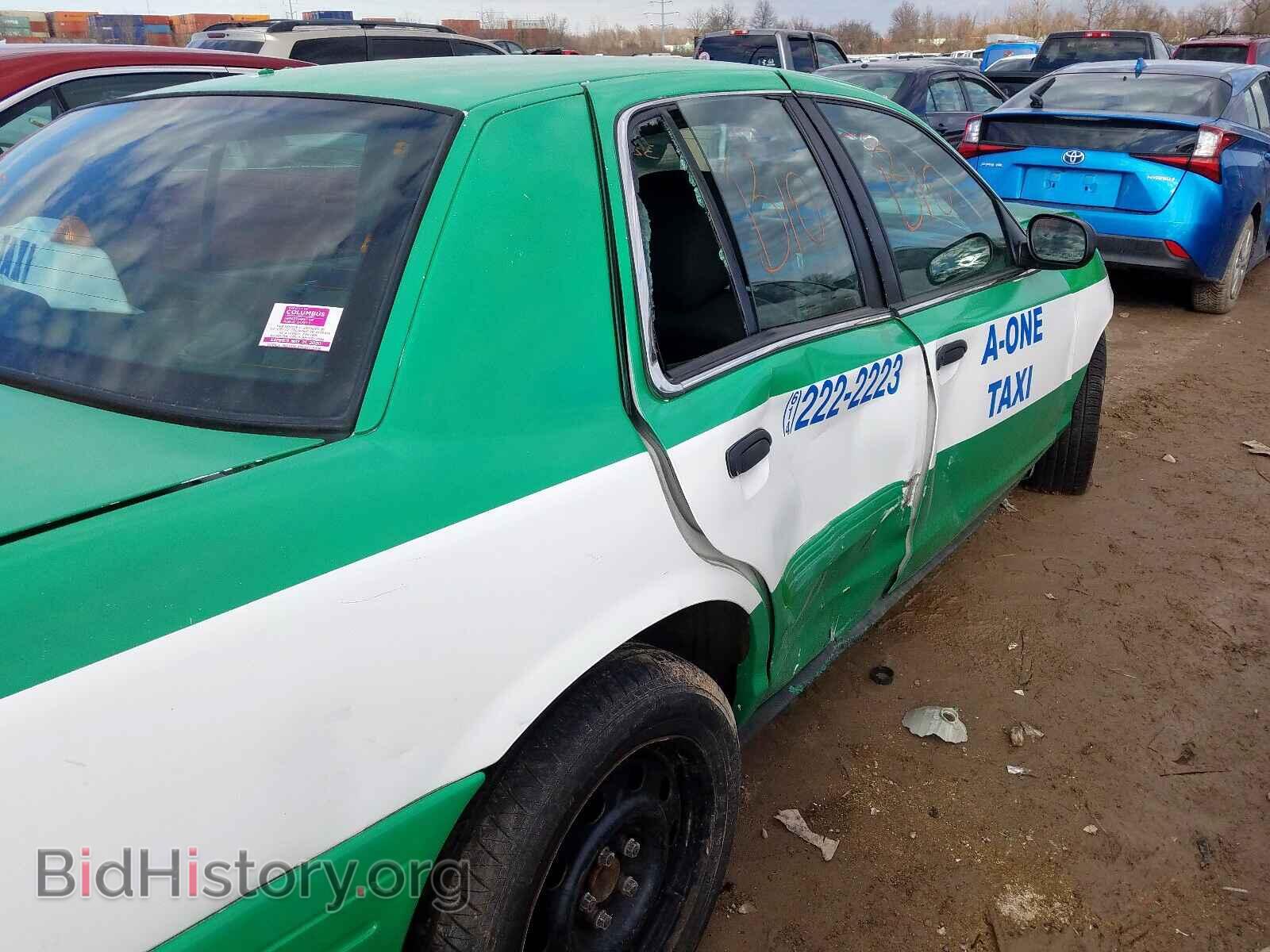 2011 FORD CROWN VIC - VIN: 2FABP7BV5BX122613 - Фото 9