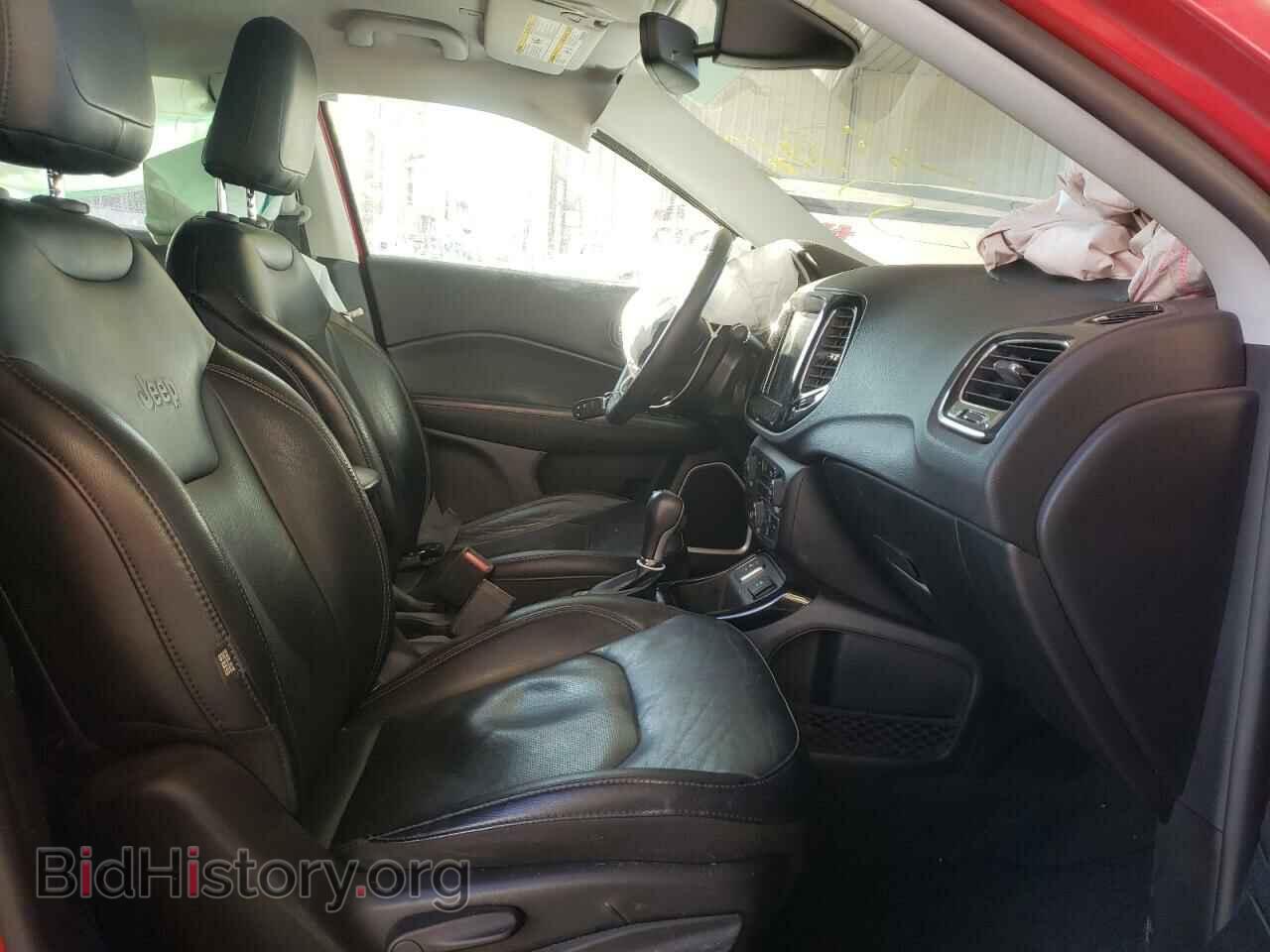 2019 JEEP COMPASS - VIN: 3C4NJCCB1KT664301 - Фото 5