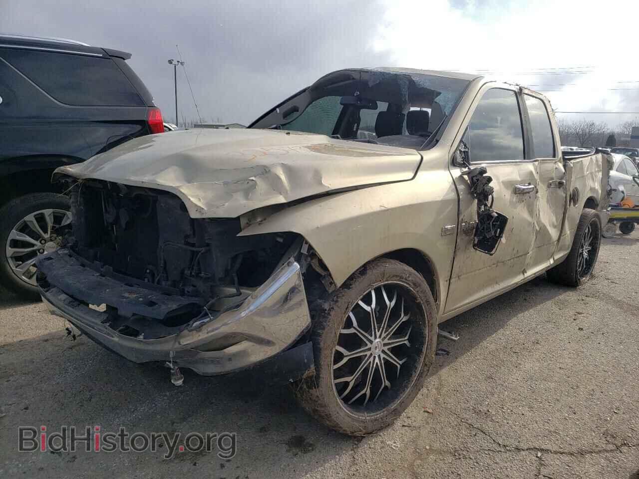 2011 DODGE RAM 1500 - VIN: 1D7RB1GT9BS554268 - Фото 2