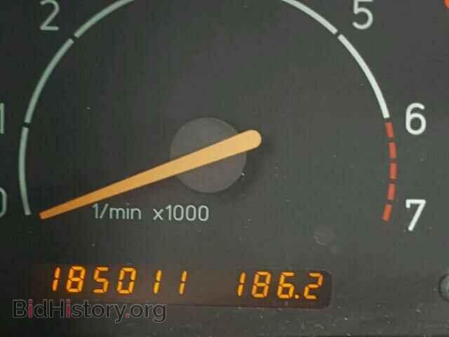 2002 SAAB 9 3 - VIN: YS3DF78K827013466 - Фото 8