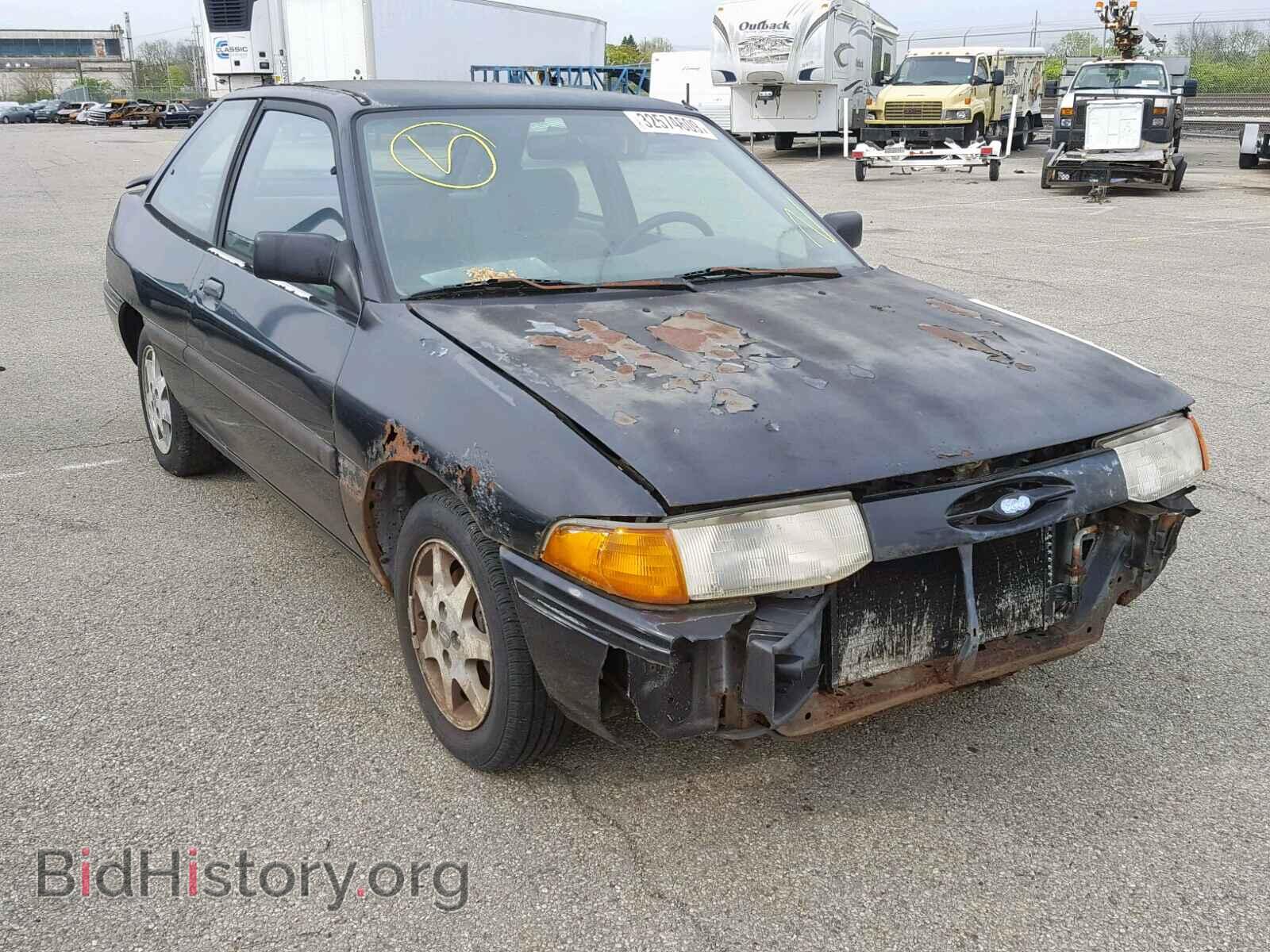 Photo 3FASP11J2TR151384 - FORD ESCORT 1996