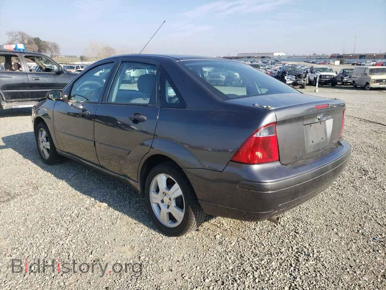 2007 FORD FOCUS - VIN: 1FAHP34N87W222529 - Фото 3