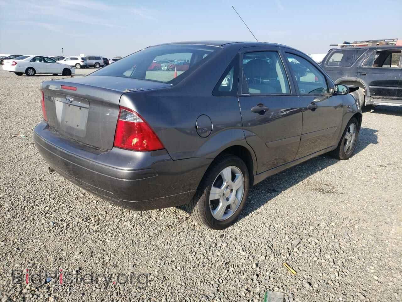 2007 FORD FOCUS - VIN: 1FAHP34N87W222529 - Фото 4