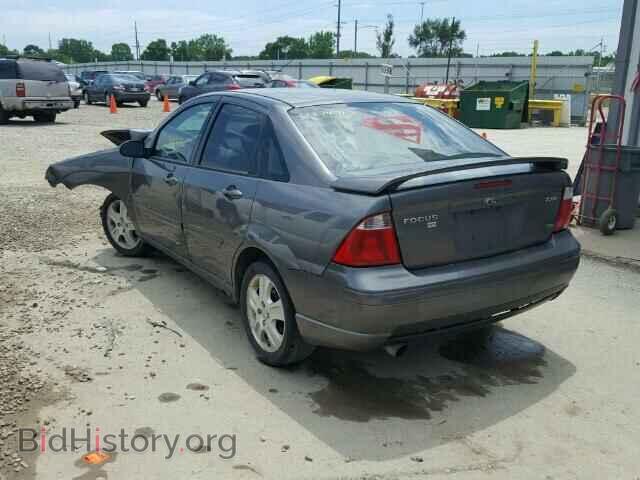 2005 FORD FOCUS - VIN: 1FAHP38Z95W156020 - Фото 3