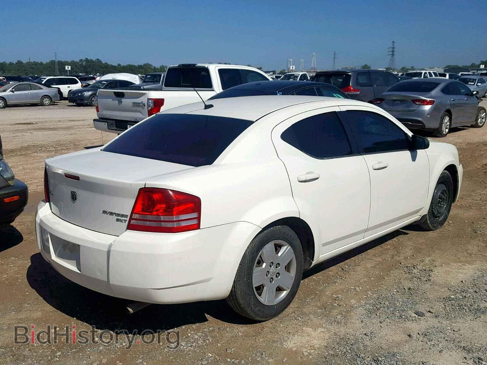 2010 DODGE AVENGER - VIN: 1B3CC4FB4AN135766 - Фото 4