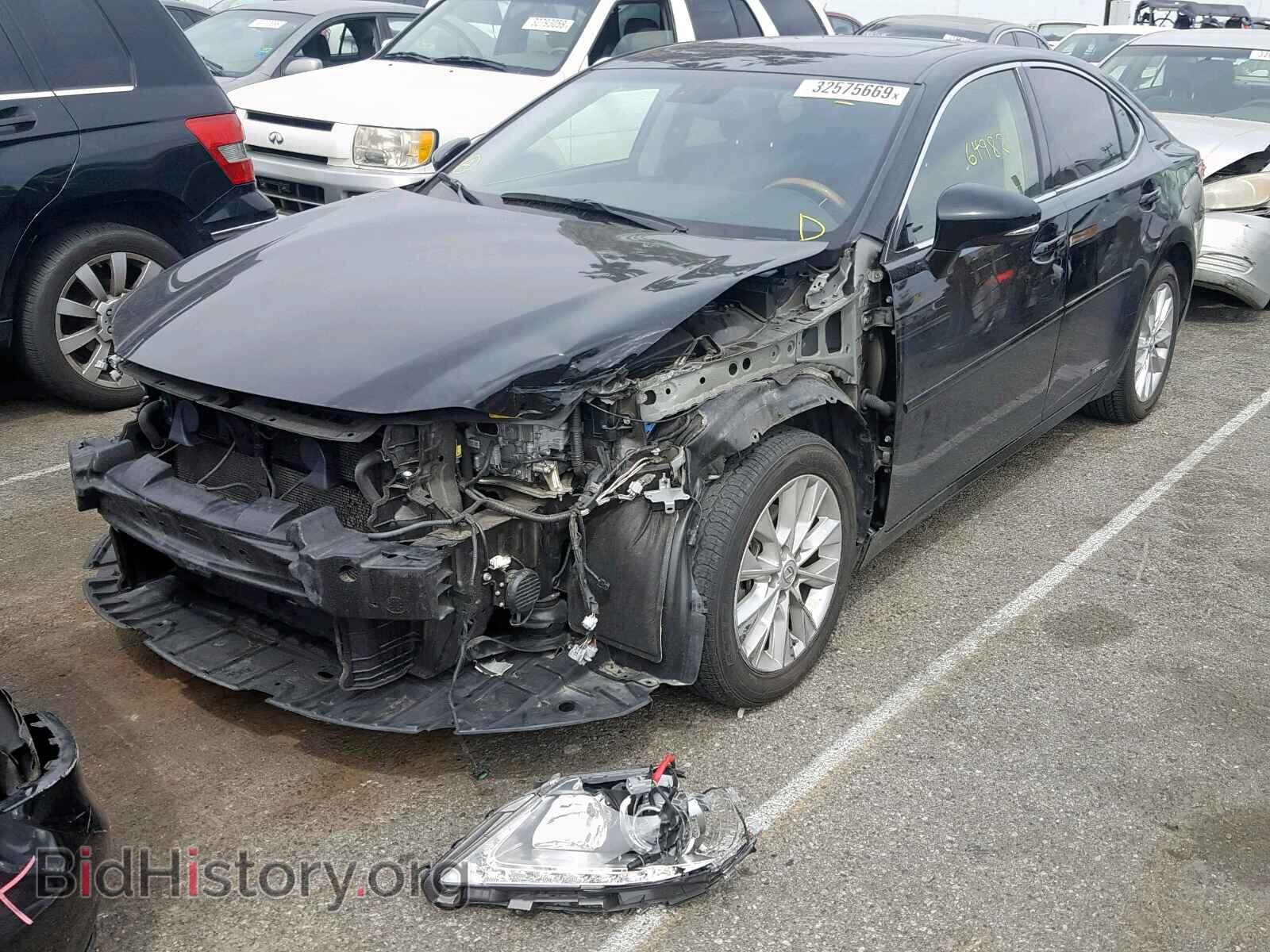 2013 LEXUS ES300 - VIN: JTHBW1GG3D2024804 - Фото 2