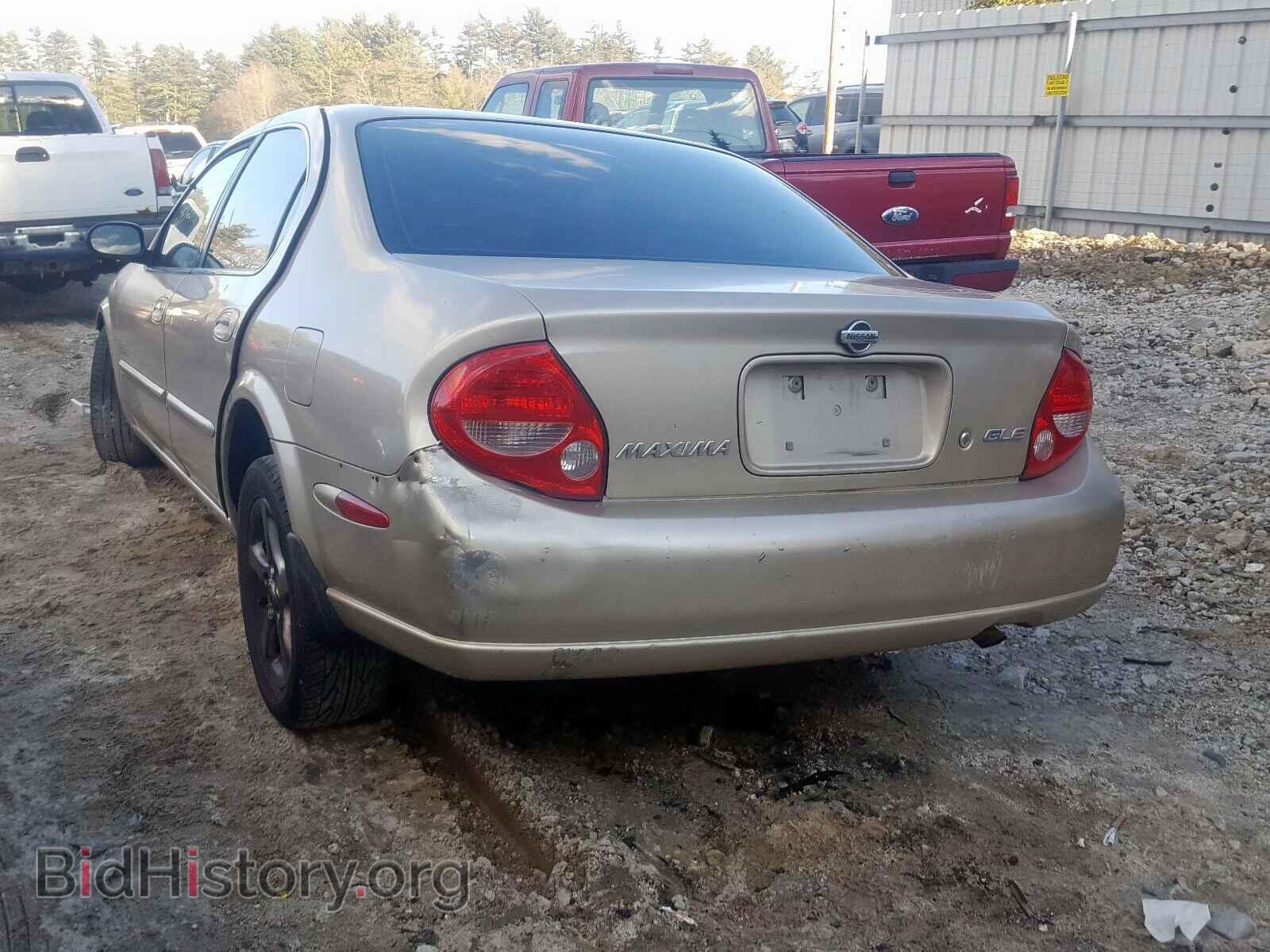 2000 NISSAN MAXIMA - VIN: JN1CA31A1YT210400 - Photo 3