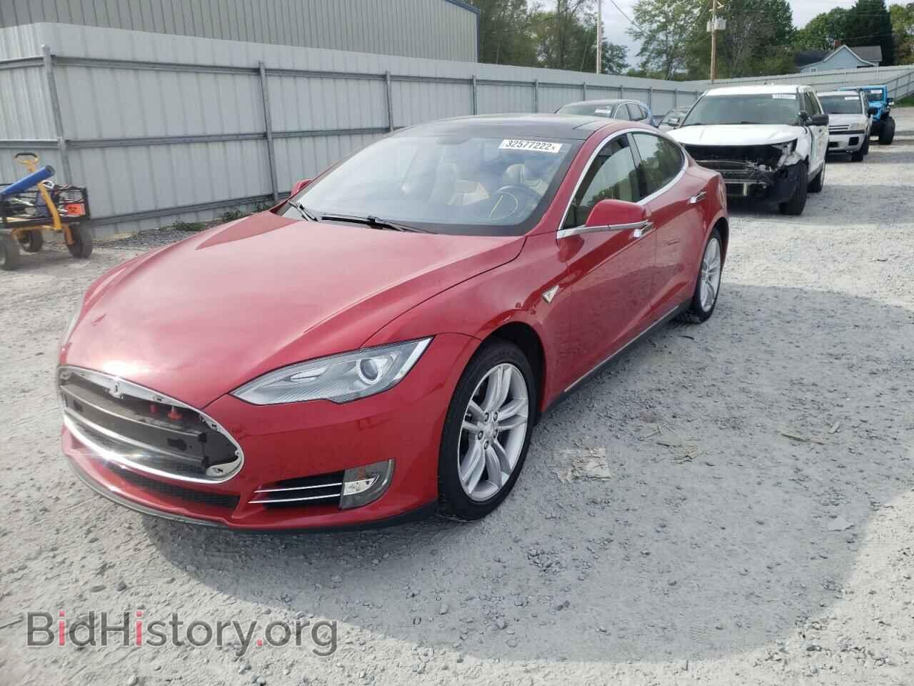 2013 TESLA MODEL S - VIN: 5YJSA1DN1DFP07763 - Фото 2