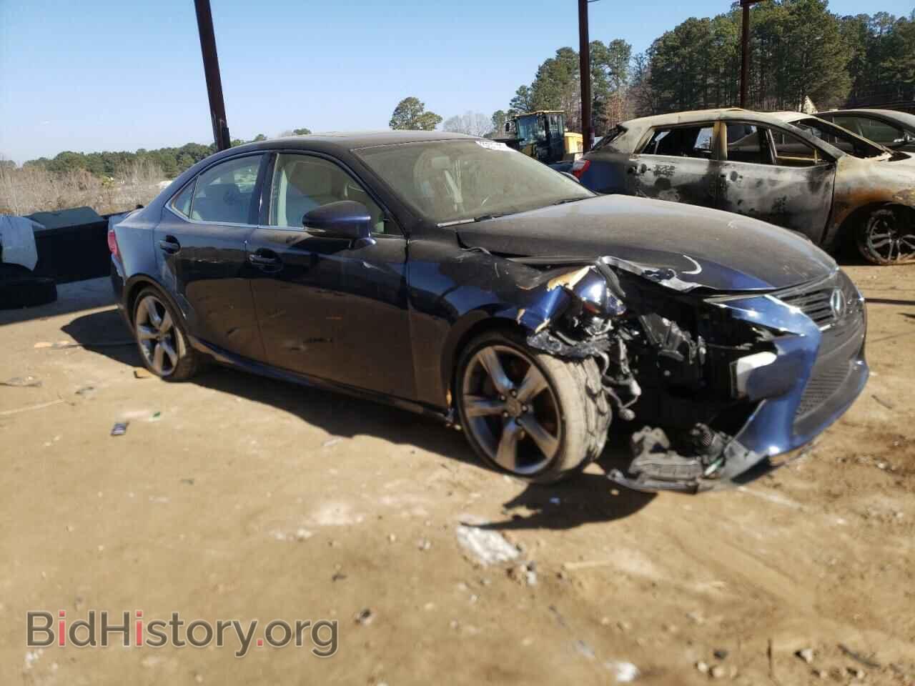 Фотография JTHBE1D24F5015350 - LEXUS IS 2015