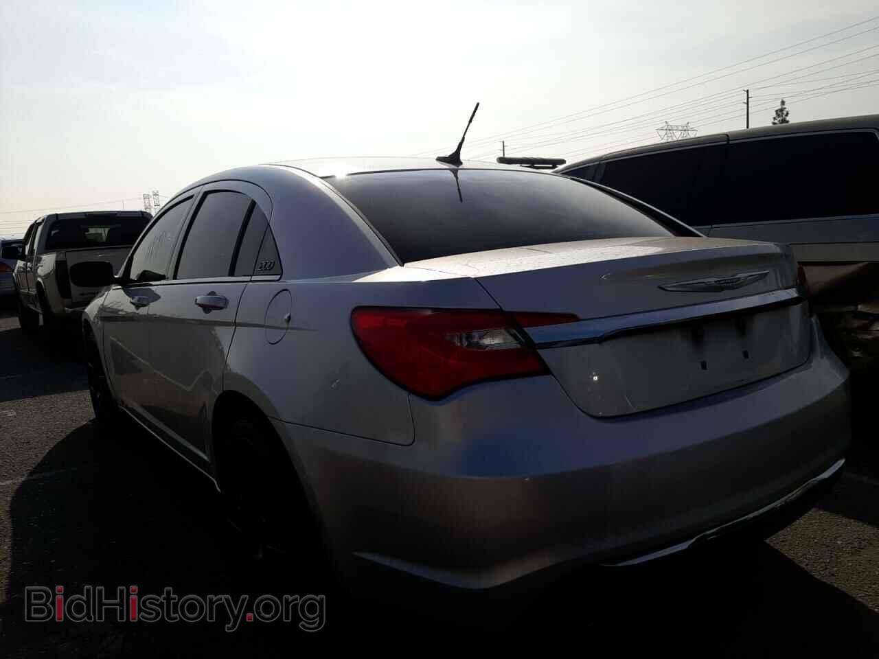 2011 CHRYSLER 200 - VIN: 1C3BC1FGXBN607995 - Фото 3