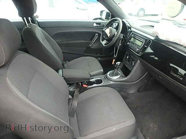 2014 VOLKSWAGEN BEETLE - VIN: 3VWF17AT0EM643328 - Фото 5