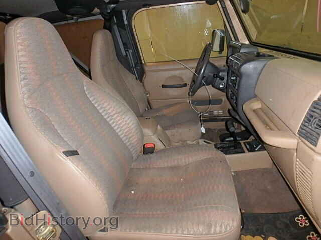 2000 JEEP WRANGLER - VIN: 1J4FA29PXYP717585 - Фото 5