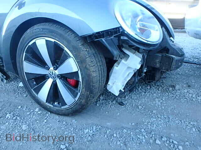 2014 VOLKSWAGEN BEETLE - VIN: 3VWVS7ATXEM605632 - Фото 9