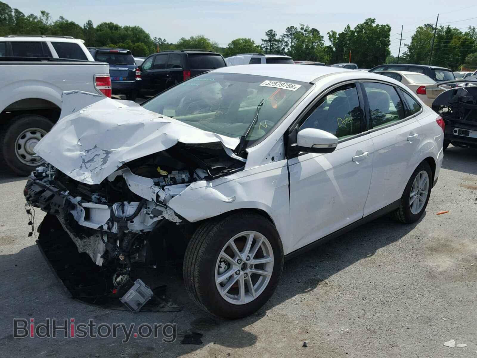 2017 FORD FOCUS - VIN: 1FADP3F29HL337225 - Фото 2