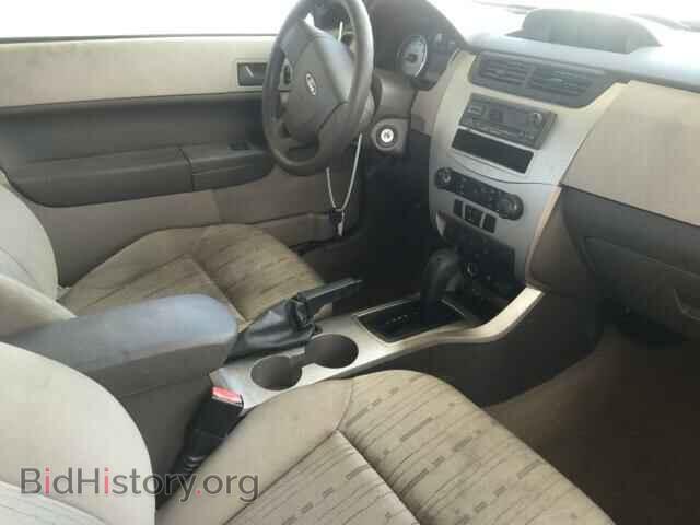 2008 FORD FOCUS - VIN: 1FAHP33N58W101525 - Photo 5
