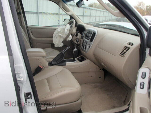 2007 FORD ESCAPE - VIN: 1FMCU93137KA67258 - Фото 5