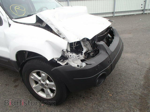 2007 FORD ESCAPE - VIN: 1FMCU93137KA67258 - Фото 9