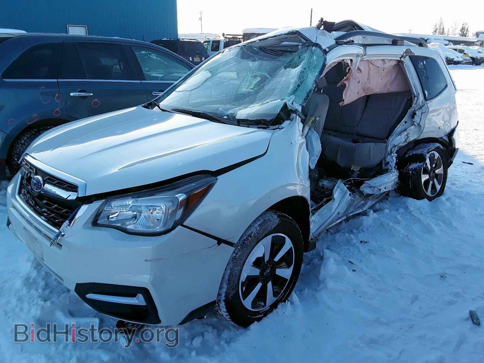 2018 SUBARU FORESTER - VIN: JF2SJAEC6JH555618 - Фото 2
