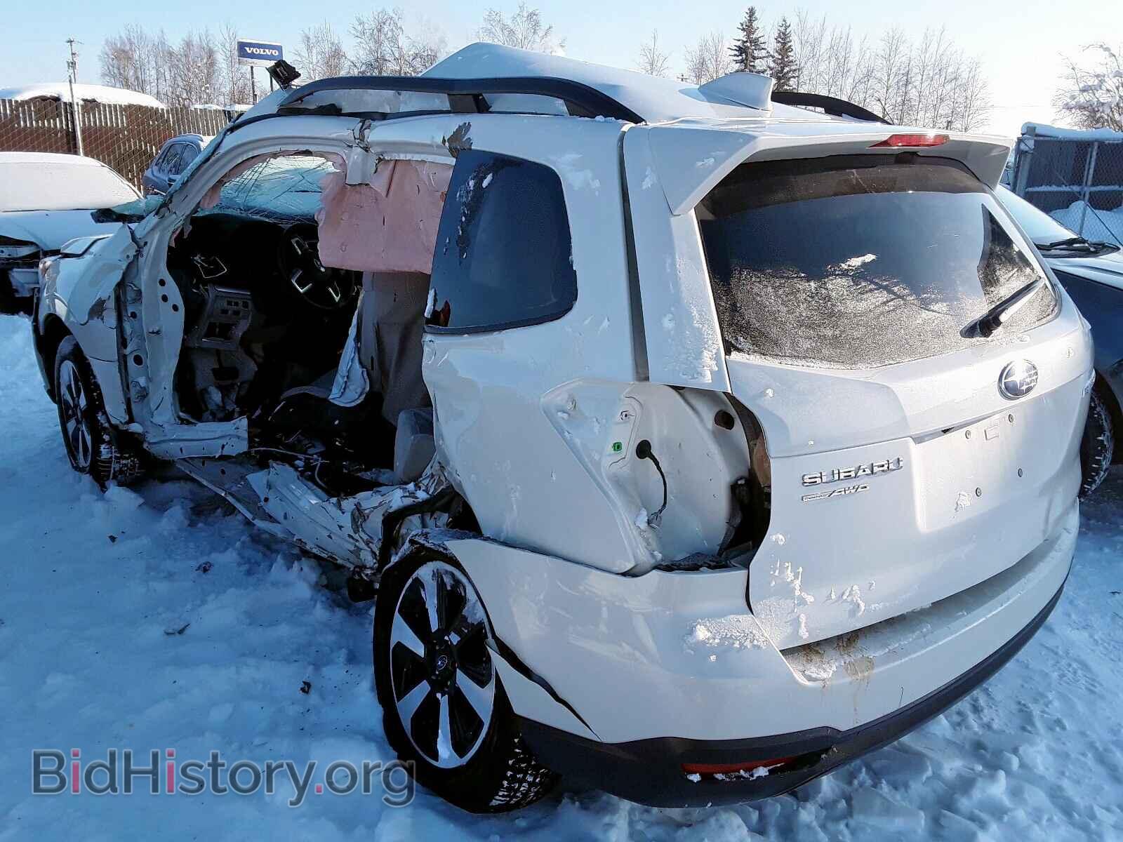 2018 SUBARU FORESTER - VIN: JF2SJAEC6JH555618 - Фото 3