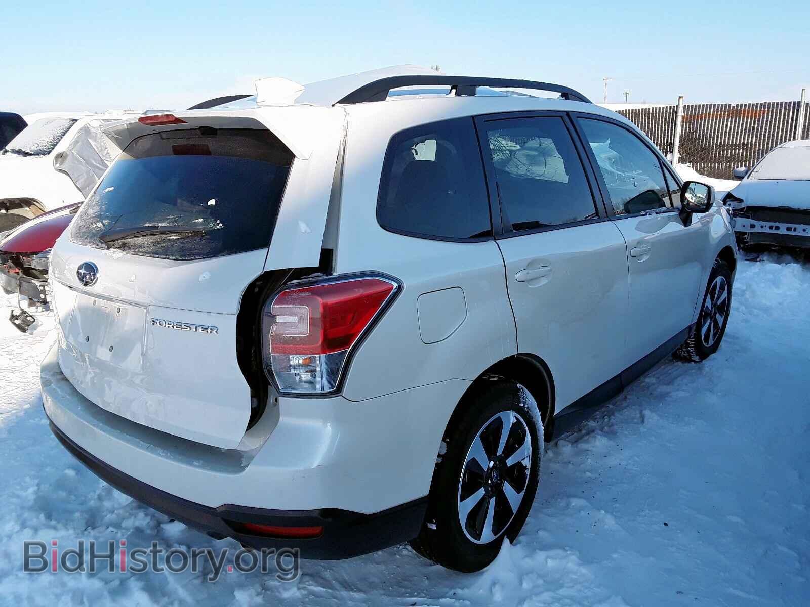 2018 SUBARU FORESTER - VIN: JF2SJAEC6JH555618 - Фото 4