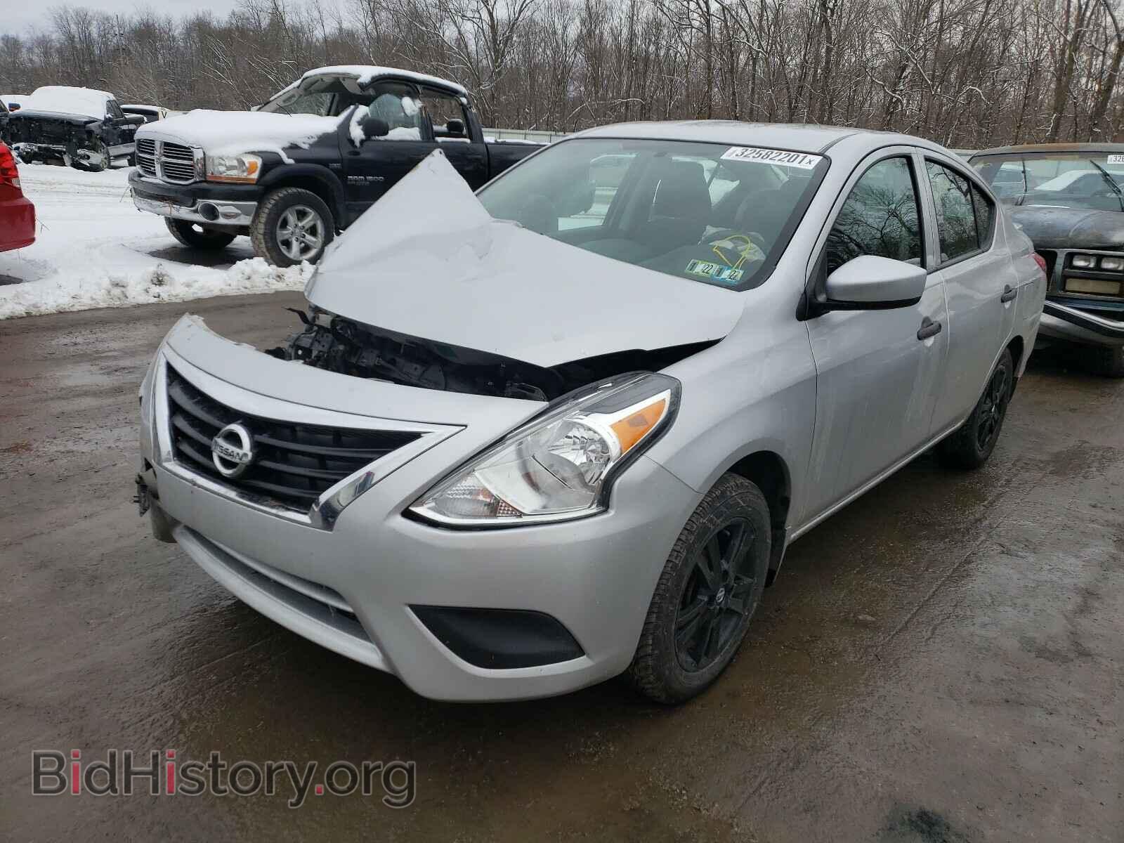 2019 NISSAN VERSA - VIN: 3N1CN7AP8KL828583 - Фото 2