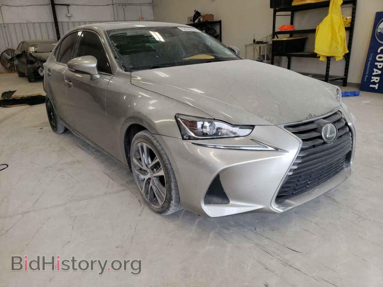 Photo JTHBA1D2XJ5067960 - LEXUS IS 2018