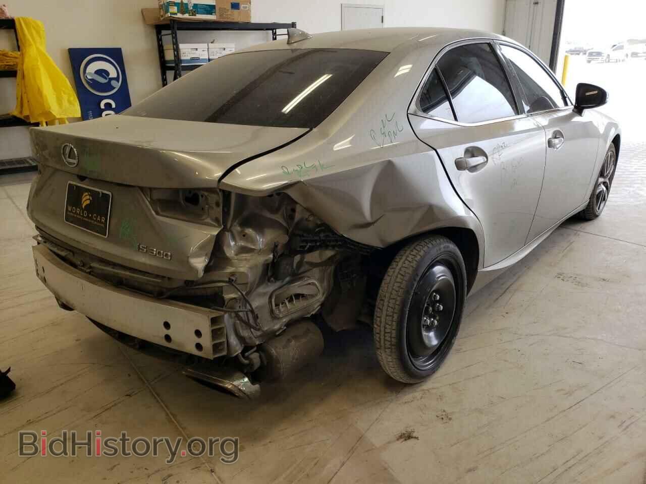 2018 LEXUS IS - VIN: JTHBA1D2XJ5067960 - Фото 4
